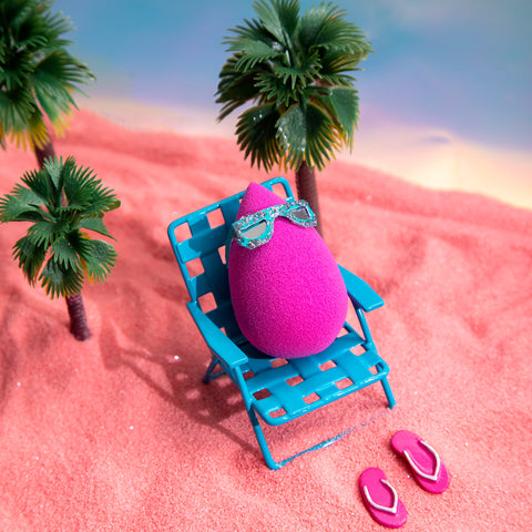 Beautyblender on vacation in the sun