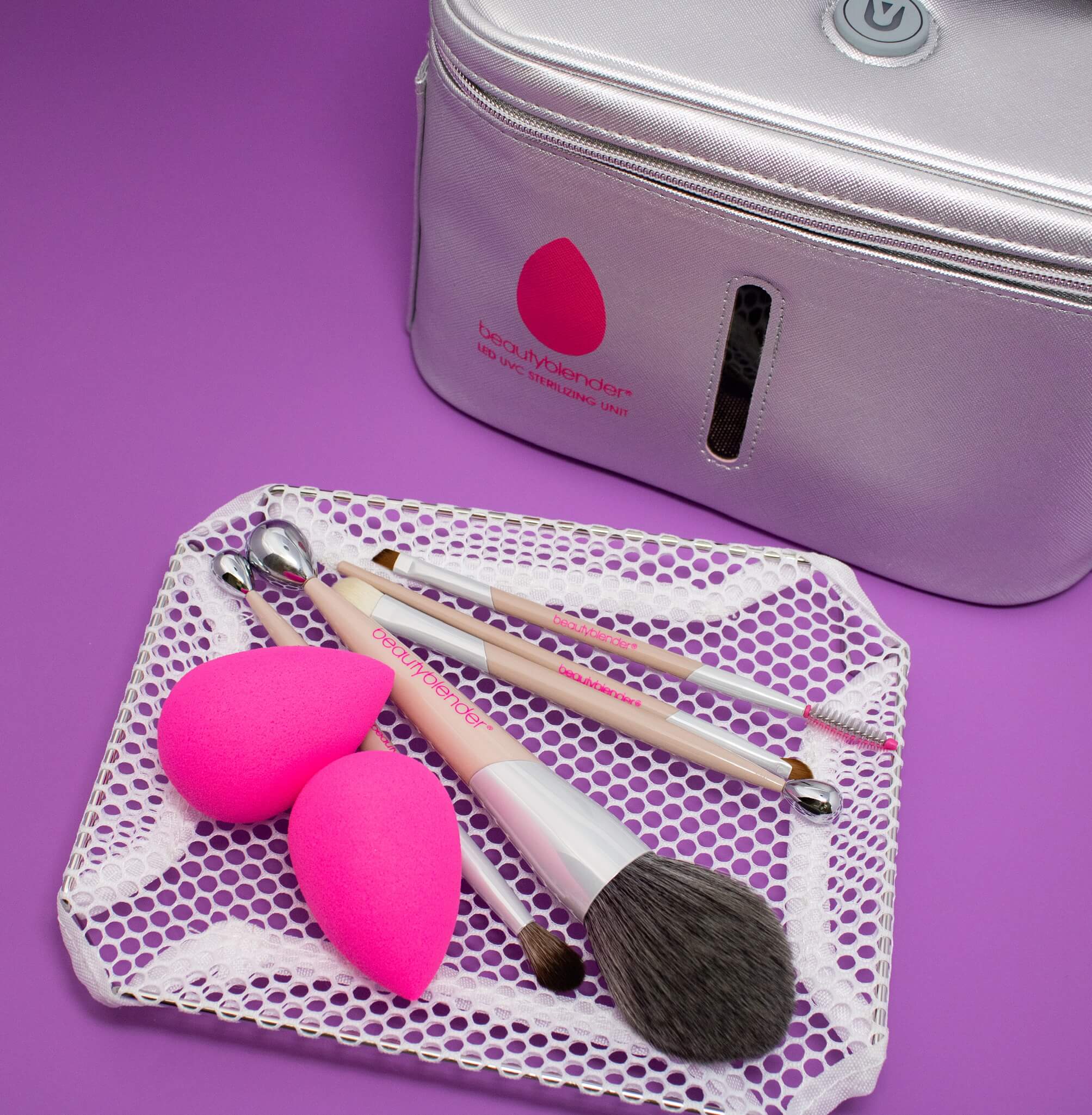UV Sterilization Case: Beauty Blender Carrying Case